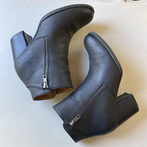 Naturalizer Natural Soul Black Vegan Leather Double Zip Comfort Ankle Boots 8M - Picture 9 of 14